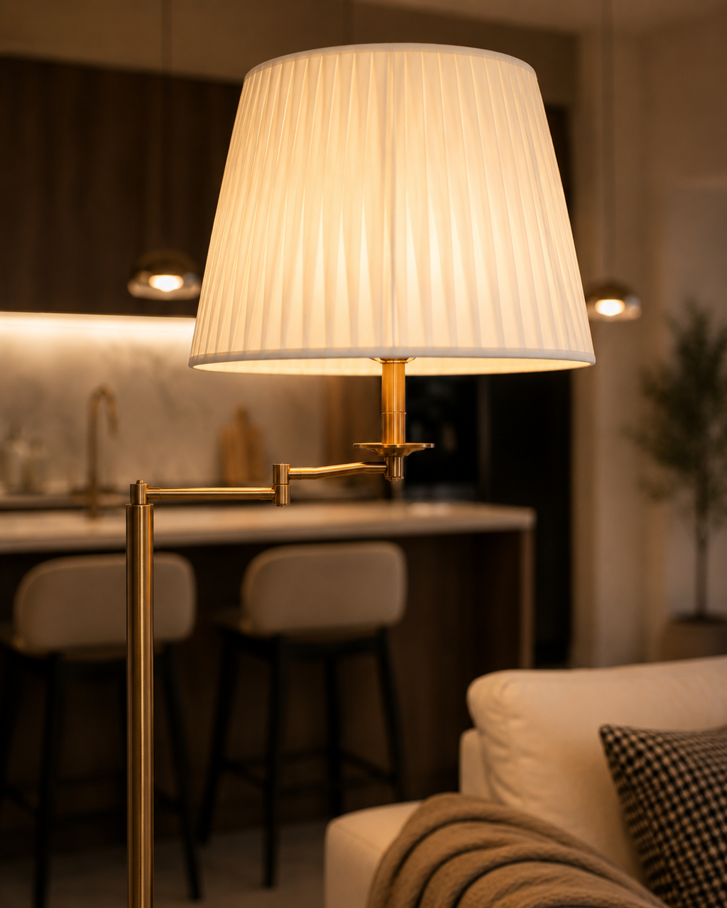 variant: Gold white