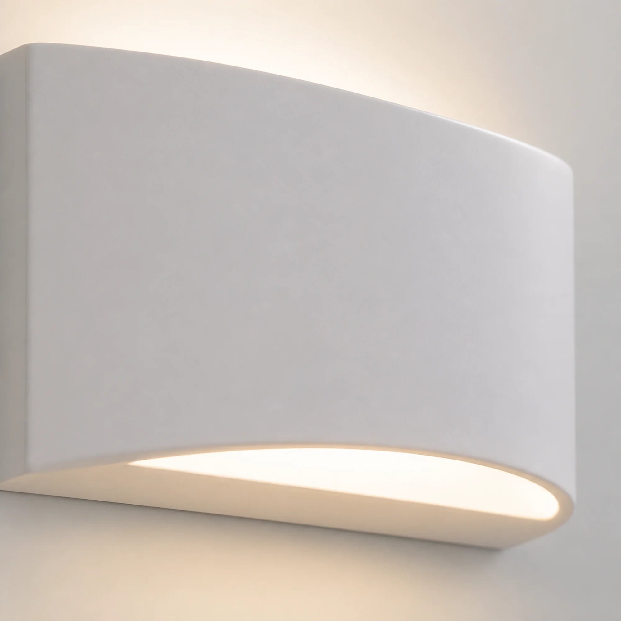 Curved LED Wall Light Novena