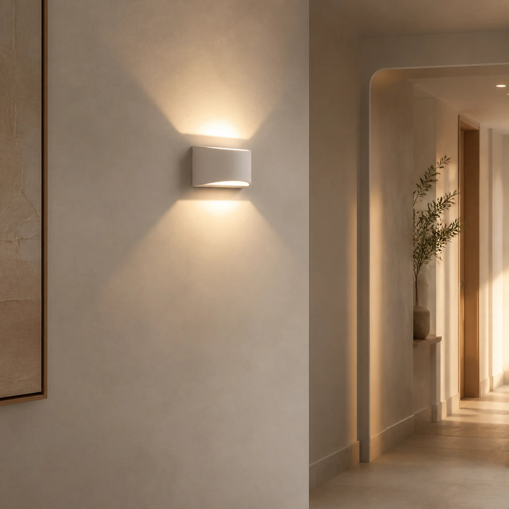 Curved LED Wall Light Novena
