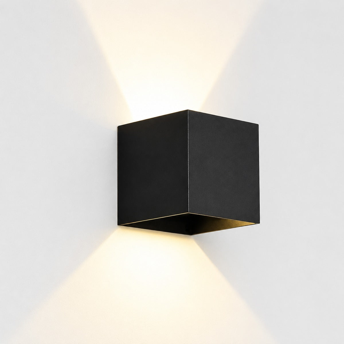 Square LED Wall Light Noro