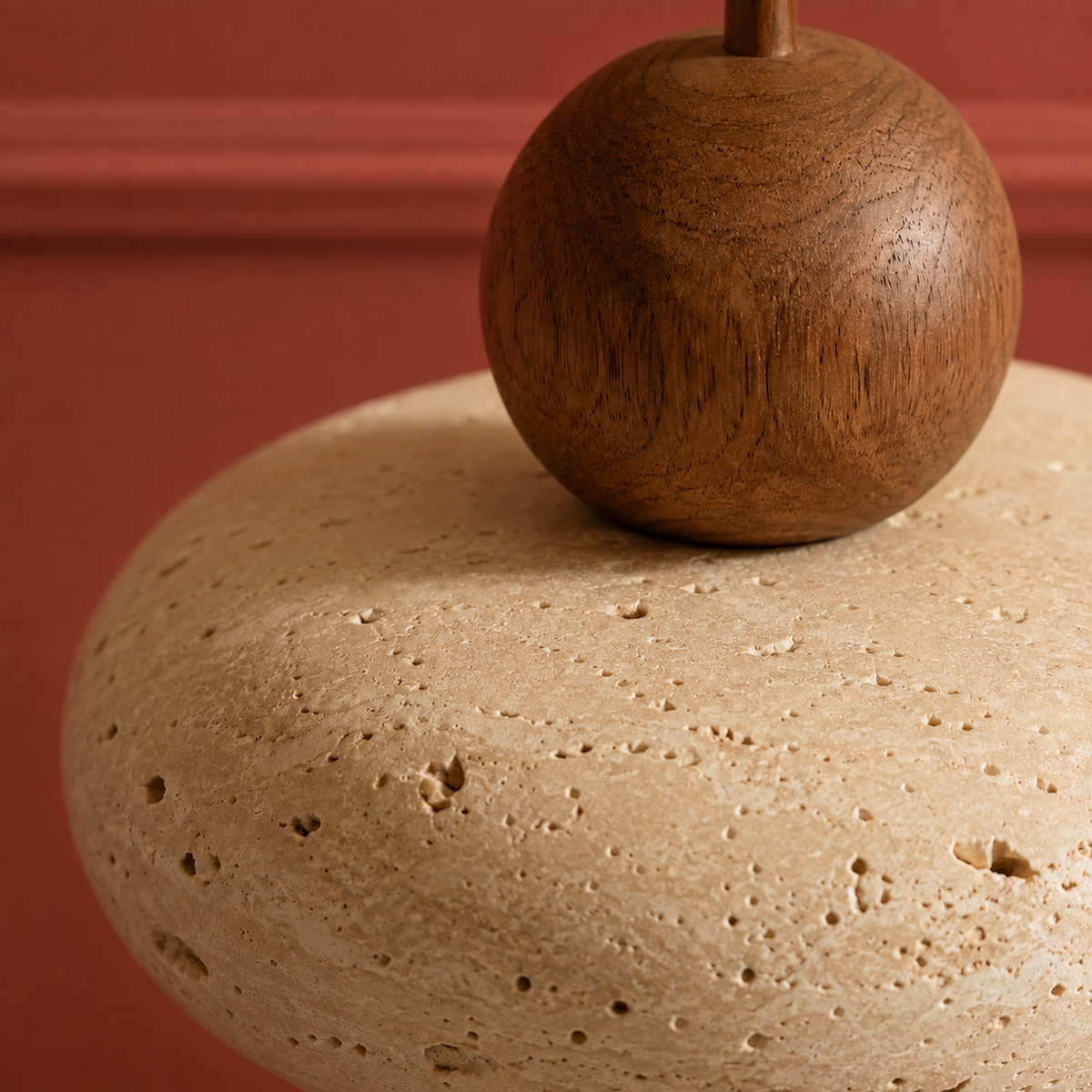 Natural Stone Pendant Light Fenora, Gros plan sur la pierre et le bois